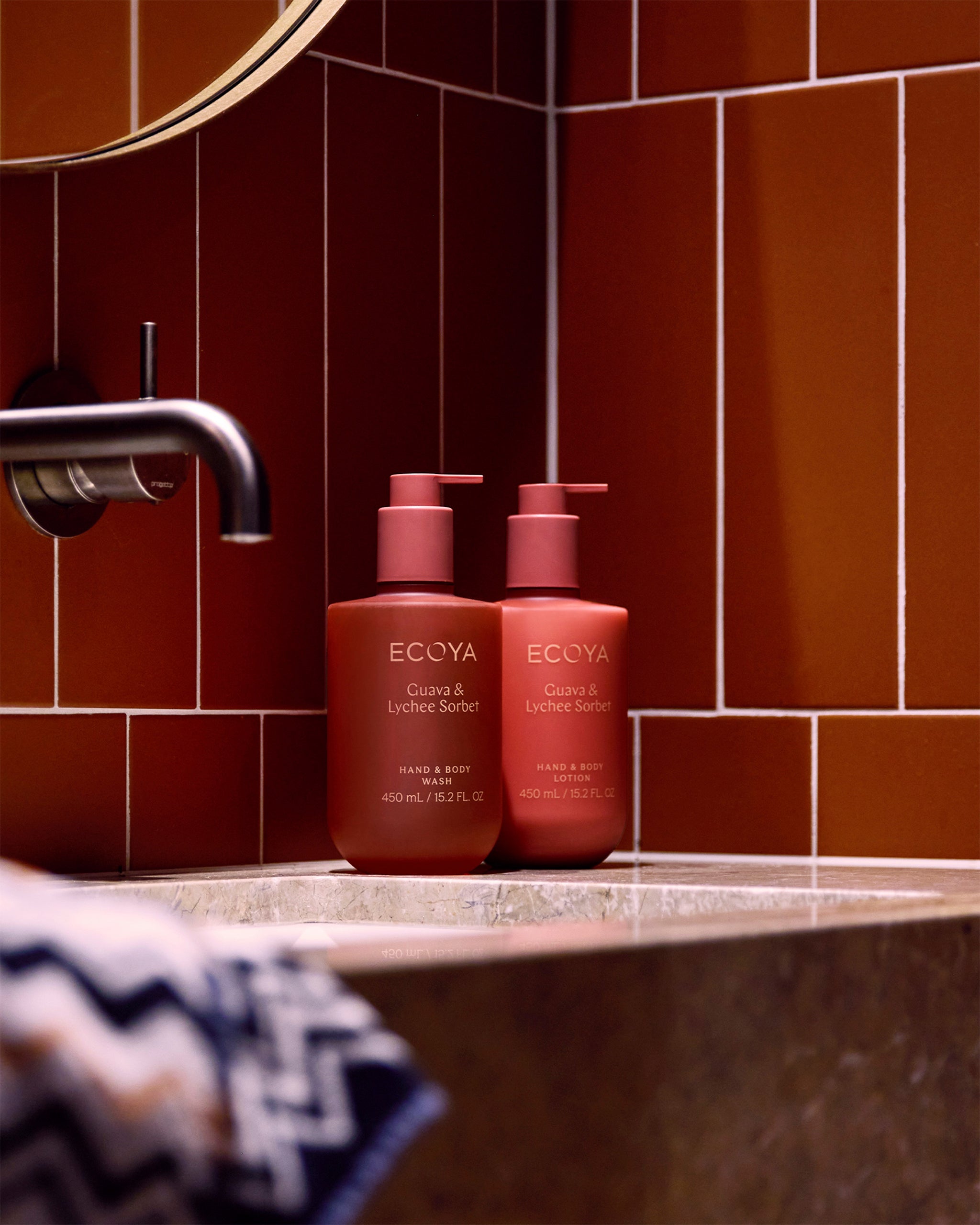 FREE: Bodycare Sample Sachet Duo – Guava & Lychee Sorbet